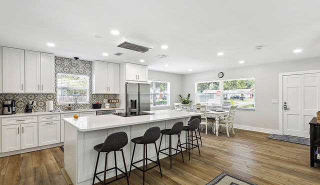 Tampa Vacation Rental ~ 3 Mi to Downtown!