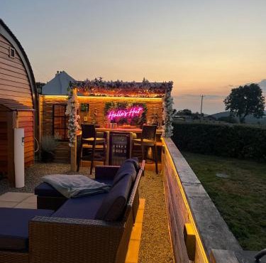 Tan Y Bryn Glamping