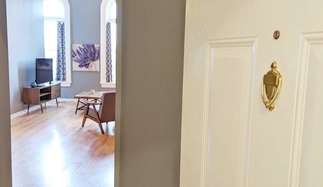 Tanner Bldg Apt 7 - 2 bedroom (Downtown)