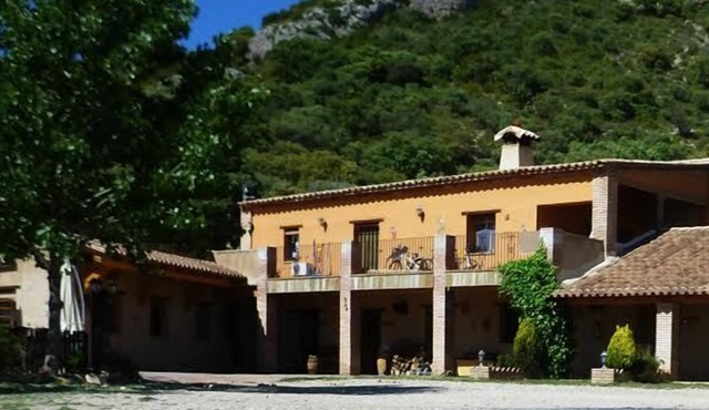 Tantaka - Albergue de los Meleses - Hostel