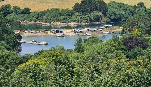 Tantallon - a holiday home that sleeps 9 guests in 5 bedrooms