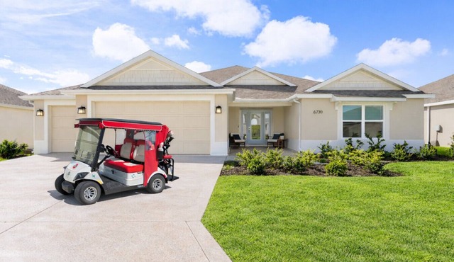 Tanzi’s Luxe Pondside Oasis at The Villages