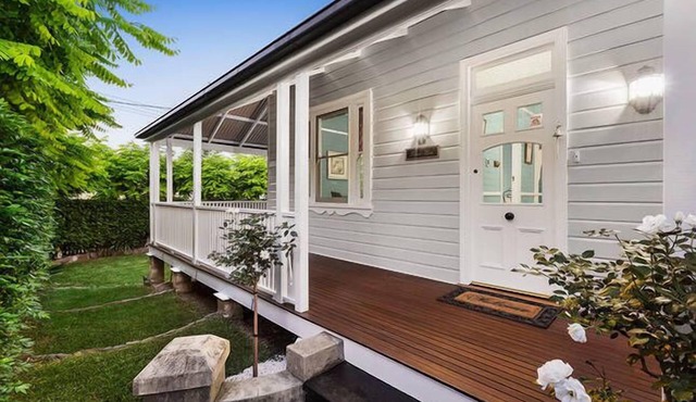 'Tara-Lee': A Step Back in Time.