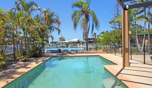 Tarcoola 41 home by the beach