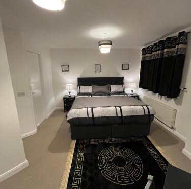 Tardis Townhouse - Spacious and Comfortable