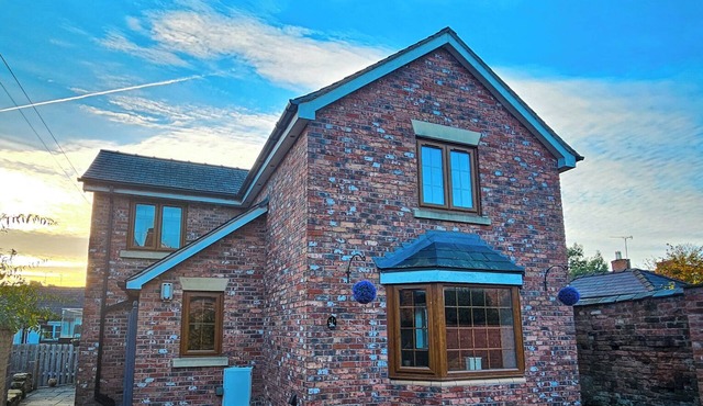 Tarporley Holiday Cottage - 5 bedroom house in the heart of Cheshire!