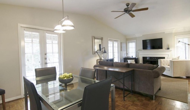 Tarrytown Townhouse