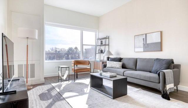 Tasteful Elmhurst 1BR w/Lounge, Pool & Gym nr Metra, by Blueground