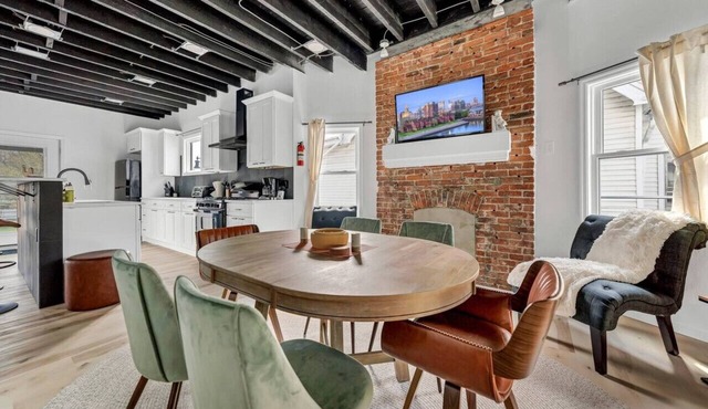 Tasteful Full Home Dtown Buffalo