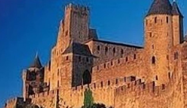 Tastefully Renovated Pretty village Cottage 20mins From Carcassonne airport