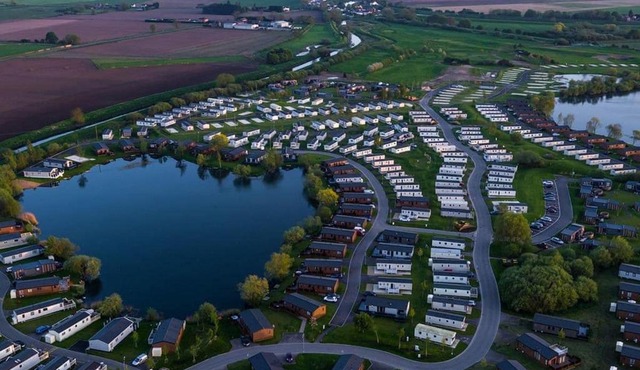 Tattershall Lakes Country Park