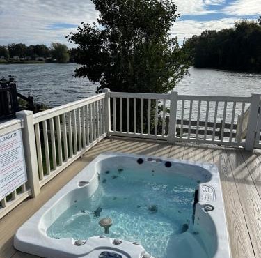 Tattershall Lakes Mini Breaks - Fishing Lake Two