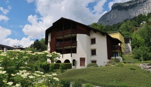 Tavaun A11 by Interhome