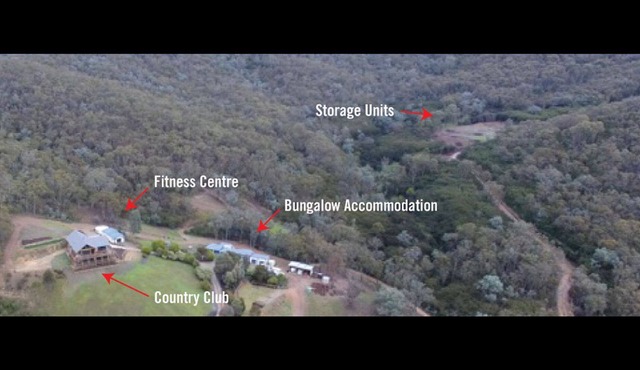 Taylor Bay Country Club- 3 self contained cabins