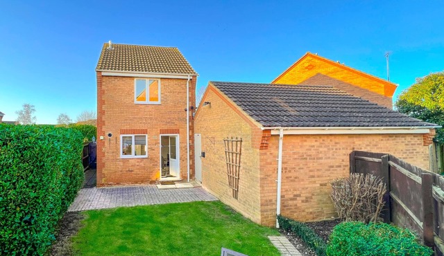 Taylor Close Holiday Home