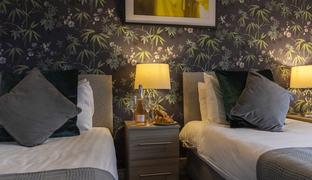 Taylor House; for contractors, families, cyclists