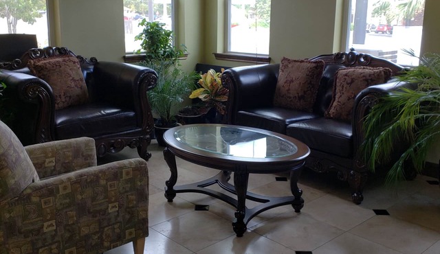 Taylor village inn and suites