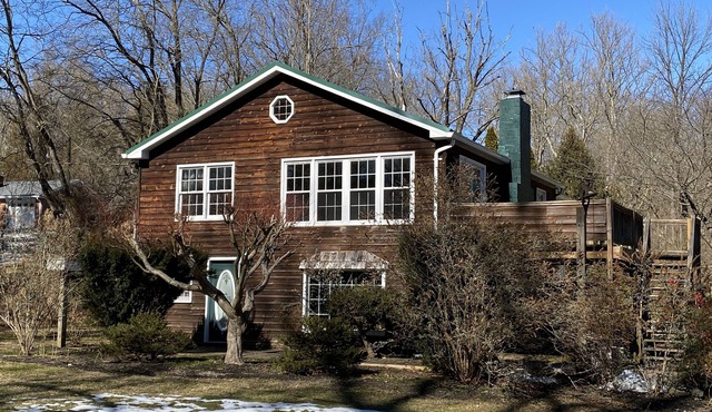 Taylor’s Landing Retreat, 6 Acres, C&O Canal Access, Event-Friendly Riverfront