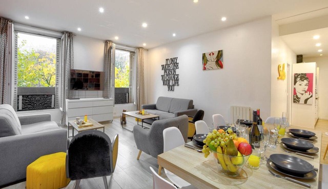 TBS 149 - Spacious, air-conditioned Apt in Paris 2