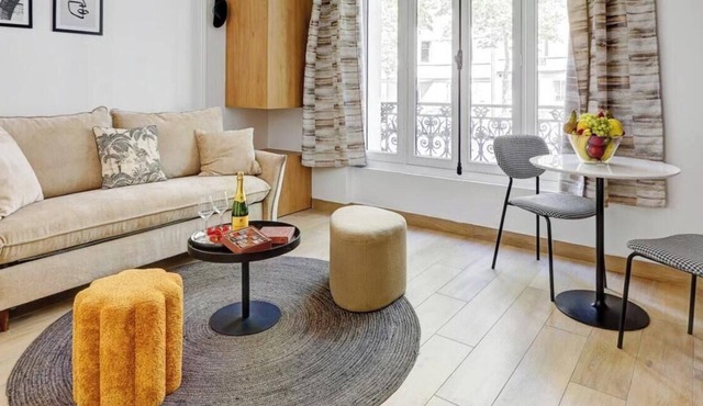 TBS 288 - Cosy studio near the Arc de Triomphe