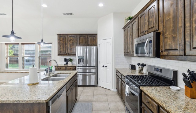 TCH - 3BR/2BA Home in Lantana - S