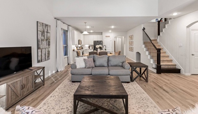 TCH - 5BR/4BA Home in Aubrey - S
