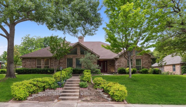 TCH - Luxurious 5bd/3ba home in Coppell with Pool
