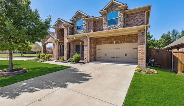 TCH - Spacious 5bd/2.5ba Roanoke home with Office