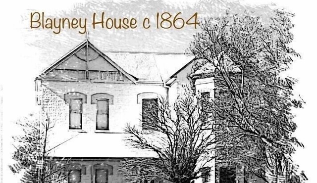 Te Rata House - All 6 Rooms