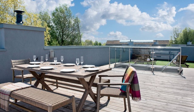 Teal Lodge (WG09), Lower Mill Estate, Cotswolds