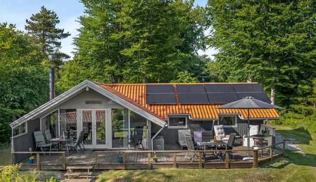 "Tecla" - 12km from the sea by Interhome