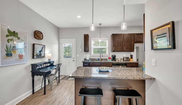 Tee Time Treasures in Sango 1625 Gold Club Ln, #602