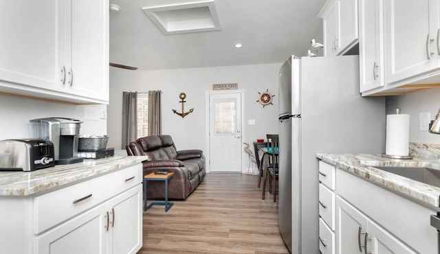 Teenie Weenie Luxury Guest House in Deltaville