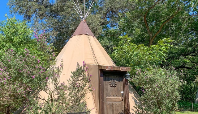Teepee 3 is a Stylish Fully Furnished Teepee at Geronimo Creek Retreat