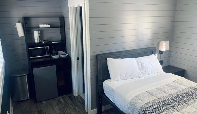 TeePee Room 15-Newly Renovated
