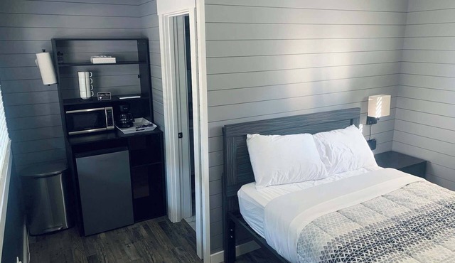 TeePee Room 15-Newly Renovated