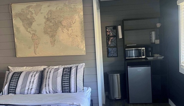TeePee Room 16-Newly Renovated