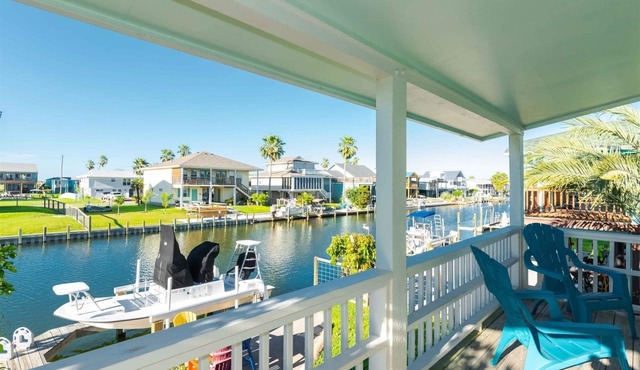 Tejas Tides | Canal Front, Boat Dock, Fishing!