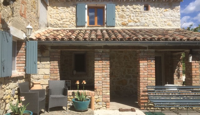 Teleworking in a cottage in the countryside. Peace and quiet guaranteed!