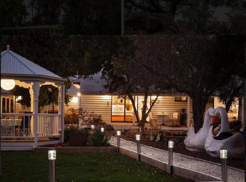 Tell Tales Bed & Breakfast