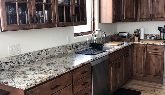 Telluride Sunny Guest House in the Ski Ranches located adjacent to Mountain Vill