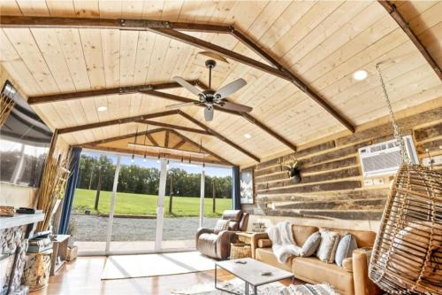 TELLURIDE - Tiny Houses Of French Village