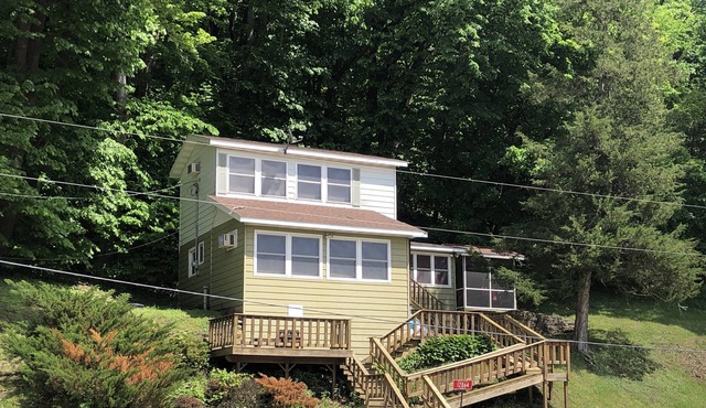 Tëmike Terrace: Welcome! (Quaint cabin located on the Mighty Mississippi)
