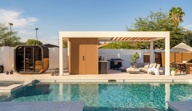 Tempe Luxe Hideaway: Pool, Spa, Sauna, Game Room, close to ASU and Downtown