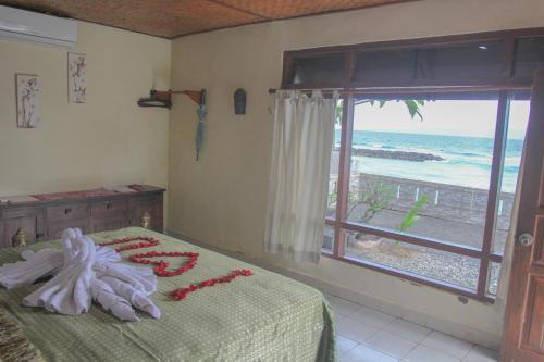 Temple Cafe & Seaside Cottages