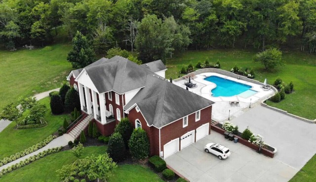 Templet House North of Nashville