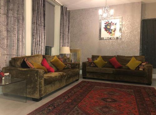 Ten Streets Bed & Breakfast