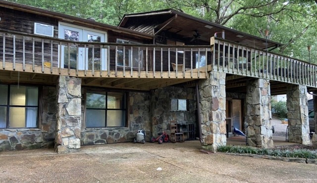 Tennessee River House