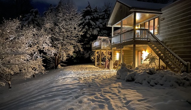 Tennessee's Finest Smoky Mountain Vacation Rental Getaway!