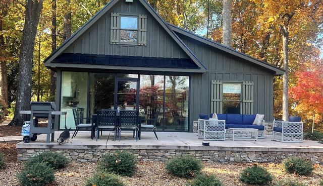 Tennis Bungalow close to Rome Tennis Center at Berry and Pickle Ball